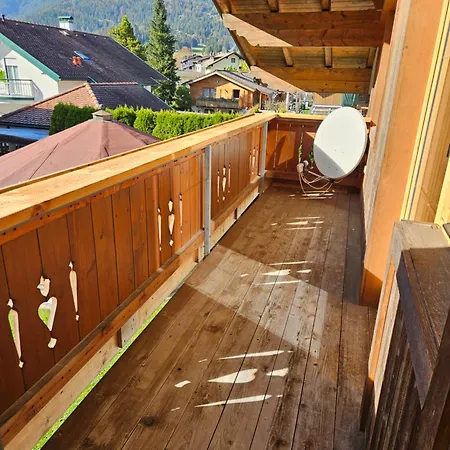 Haus Gaichtspitzblick アパート *